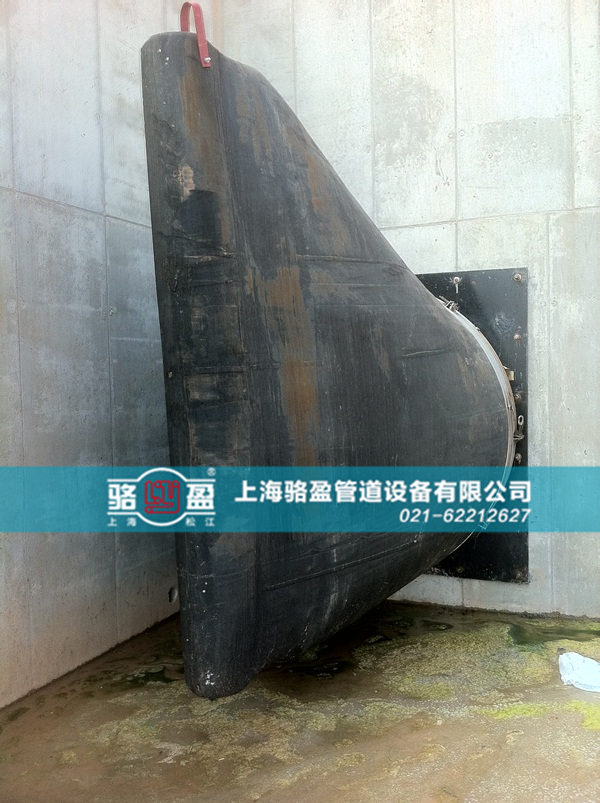 河南省商丘市固始縣彎嘴卡箍式<a href=http://www.sctsg.com/ target=_blank class=infotextkey><a href=http://www.sctsg.com target=_blank class=infotextkey>鴨嘴閥</a></a>運(yùn)行現(xiàn)場